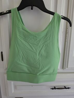 Fabletics Light Green Lomg Line Sports Bra